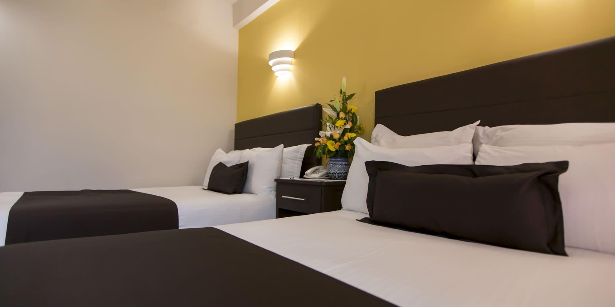 Hotel Plaza Poblana à Puebla Extérieur photo