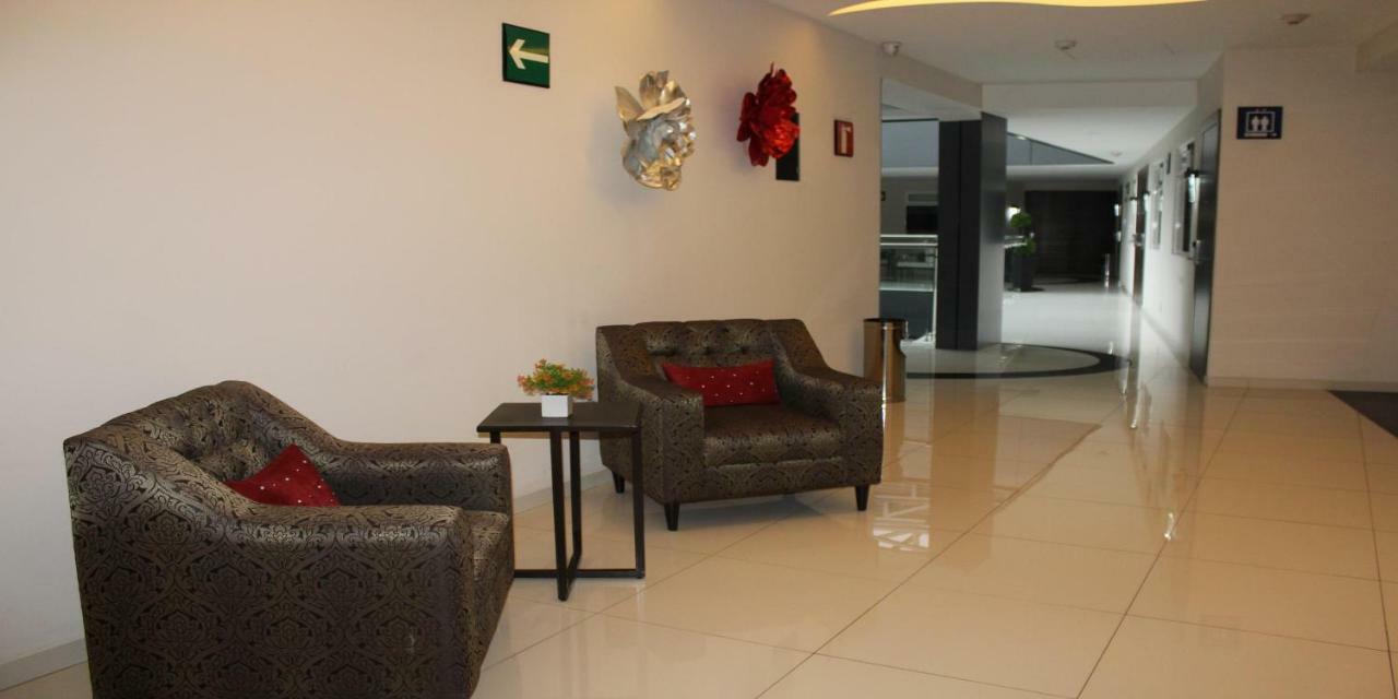 Hotel Plaza Poblana à Puebla Extérieur photo